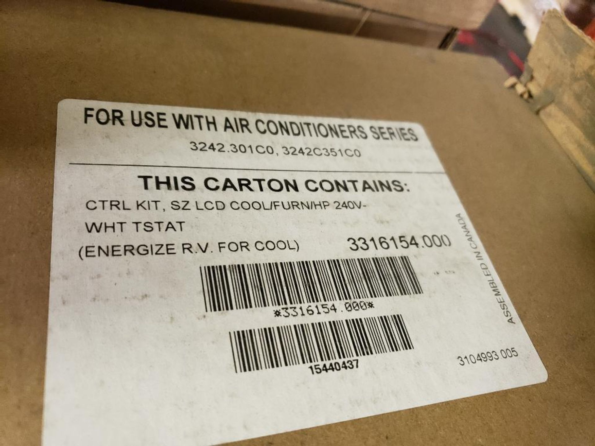 Qty 20 - Dometic air conditioner control. Part number 3316154.000. With Thermostat. New kit in box. - Image 2 of 3