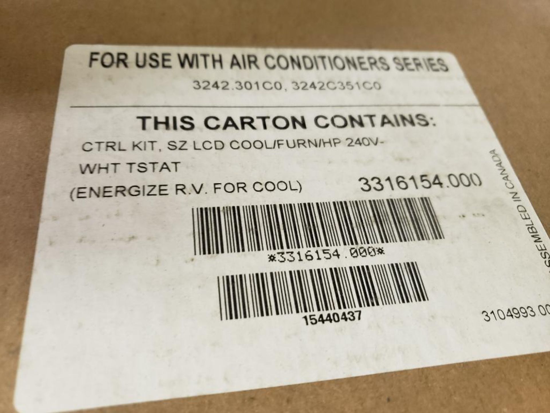 Qty 20 - Dometic air conditioner control. Part number 3316154.000. With Thermostat. New kit in box. - Image 3 of 3