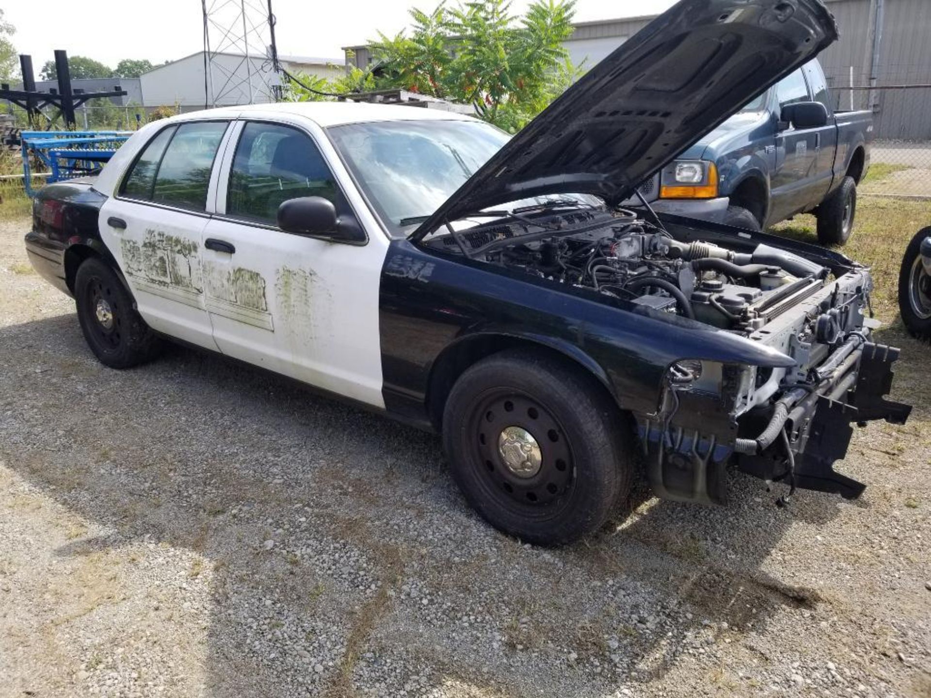 (parts car) 2010 Crown Victoria police interceptor.