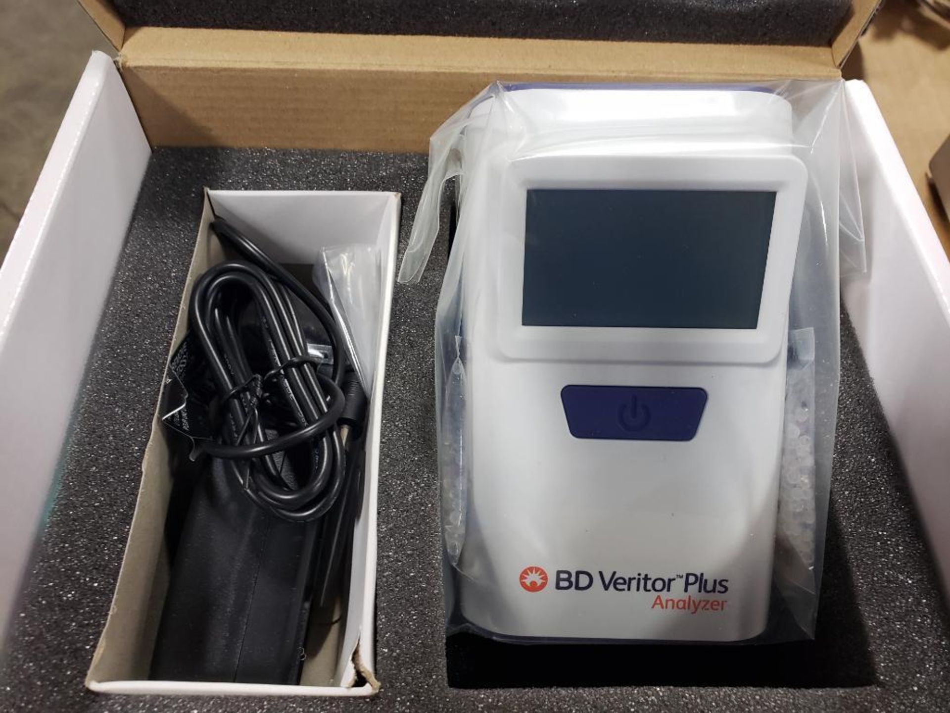 BD Veritor Plus analyzer. Appears new in box. - Image 2 of 7