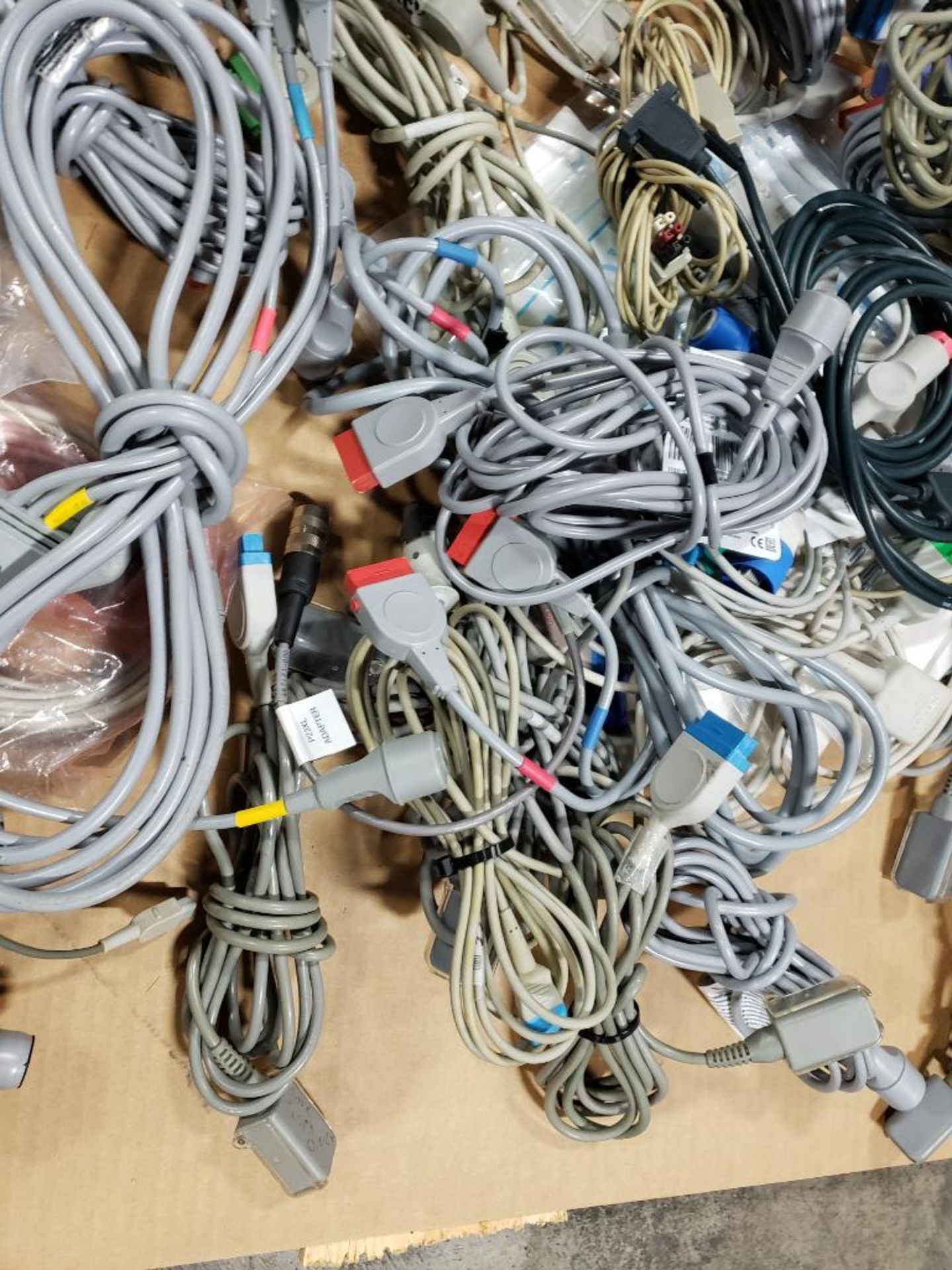 Large assortment of cords and cables. - Image 4 of 11