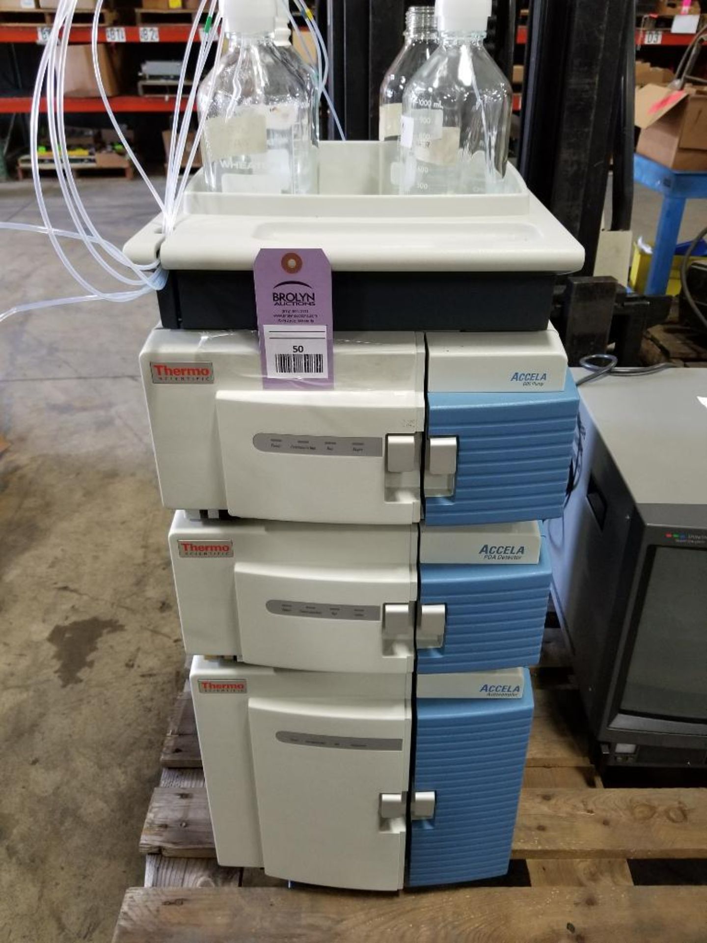 Thermo Fisher Scientific Accela HPLC spectrometer.