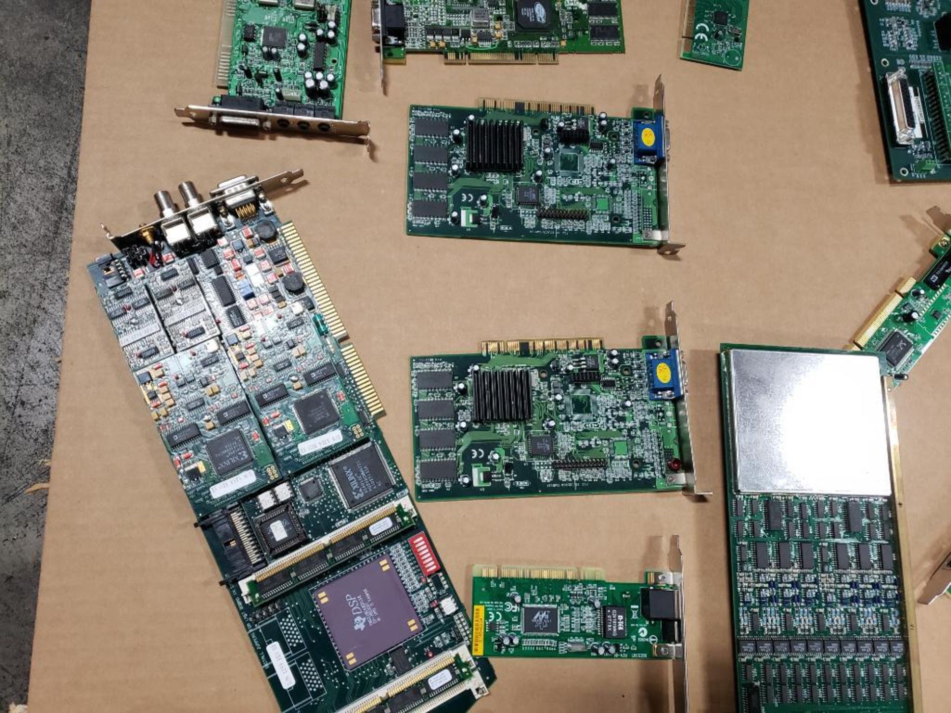 Assorted control boards. - Image 12 of 13