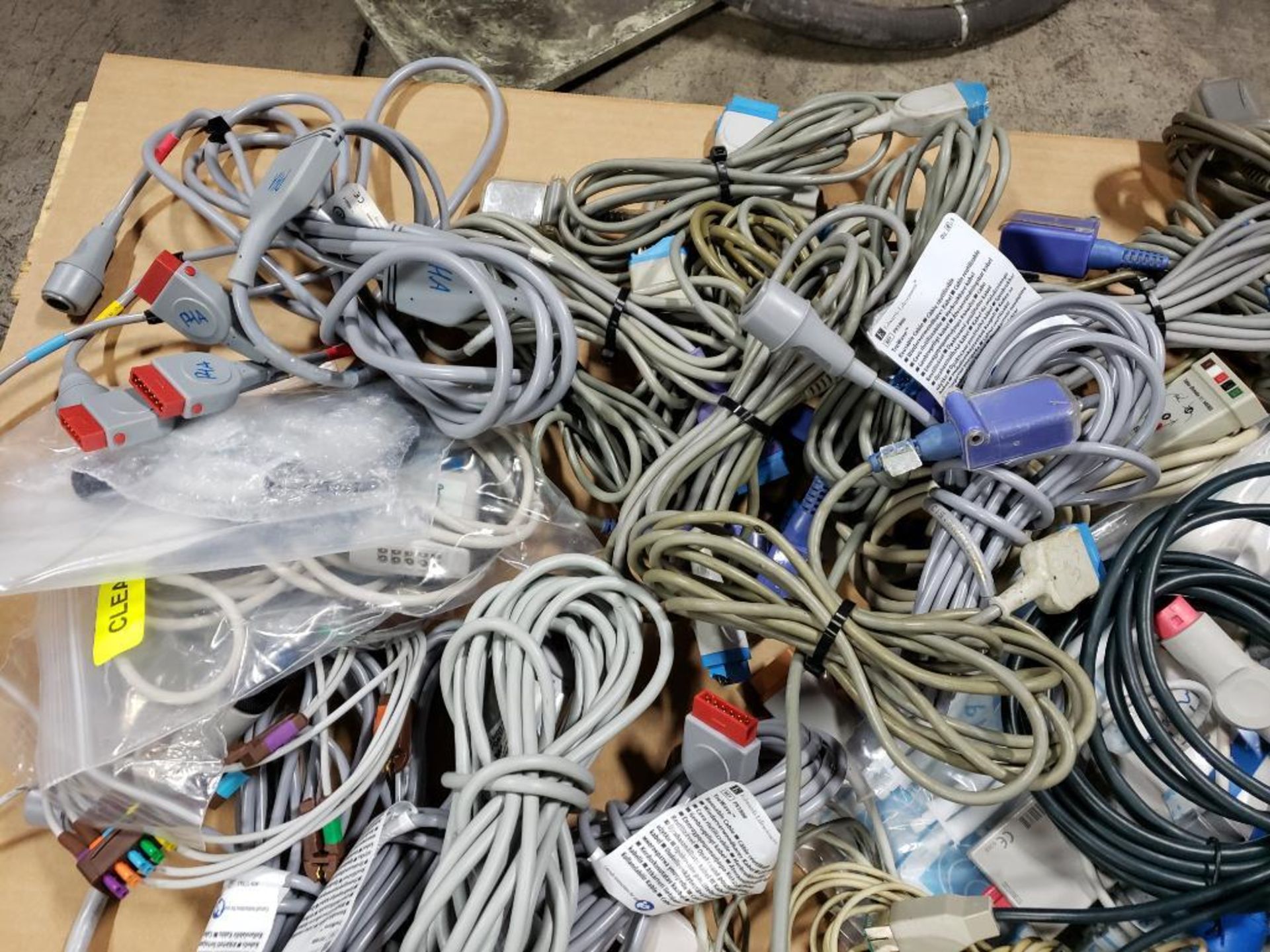 Large assortment of cords and cables. - Image 6 of 11