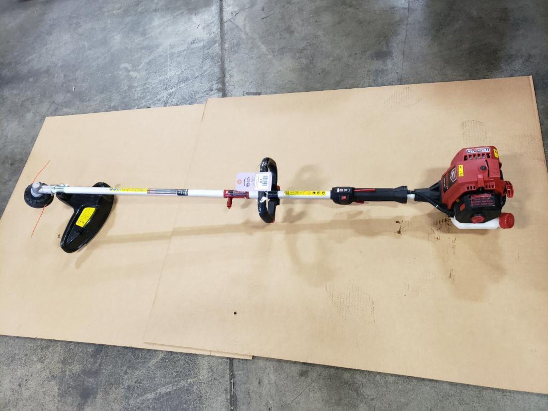 4 cycle Craftsman string trimmer. Pulls over, has compression.