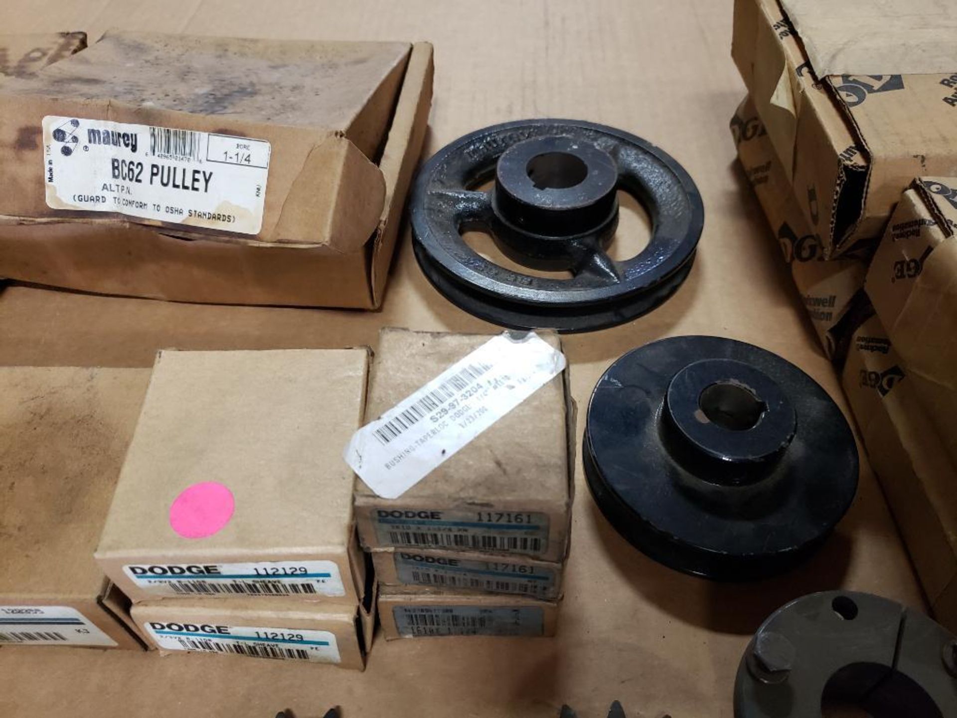 Assorted gears, pullys, and bushings. TB Woods, Dodge, Martin. - Image 9 of 13