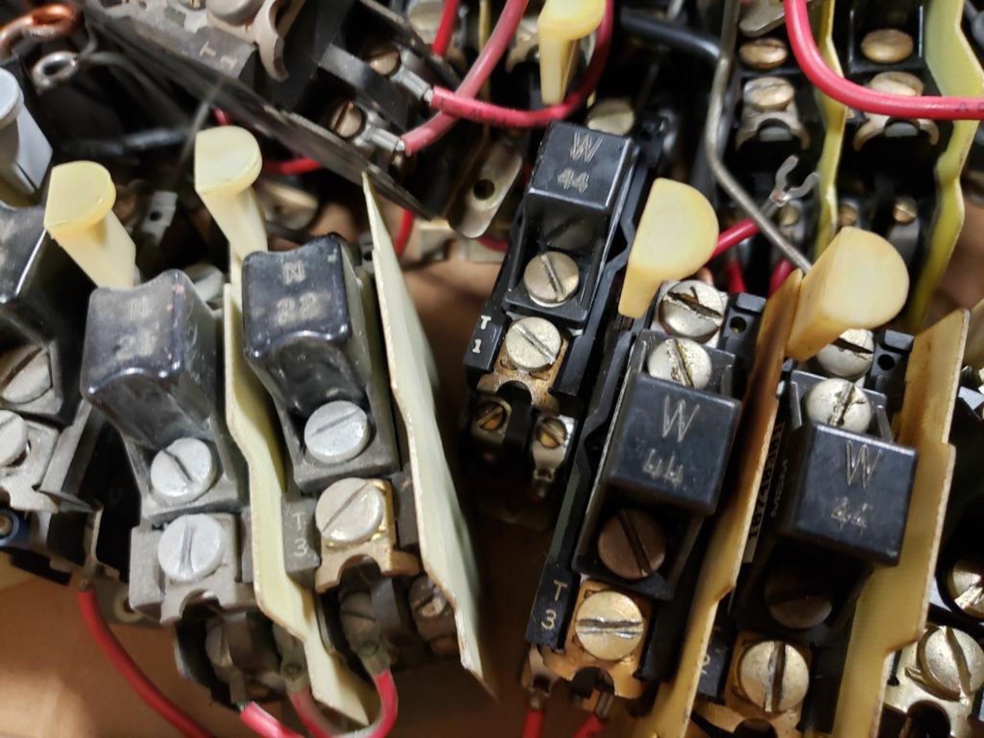 Assorted electrical starter relays. - Image 5 of 5