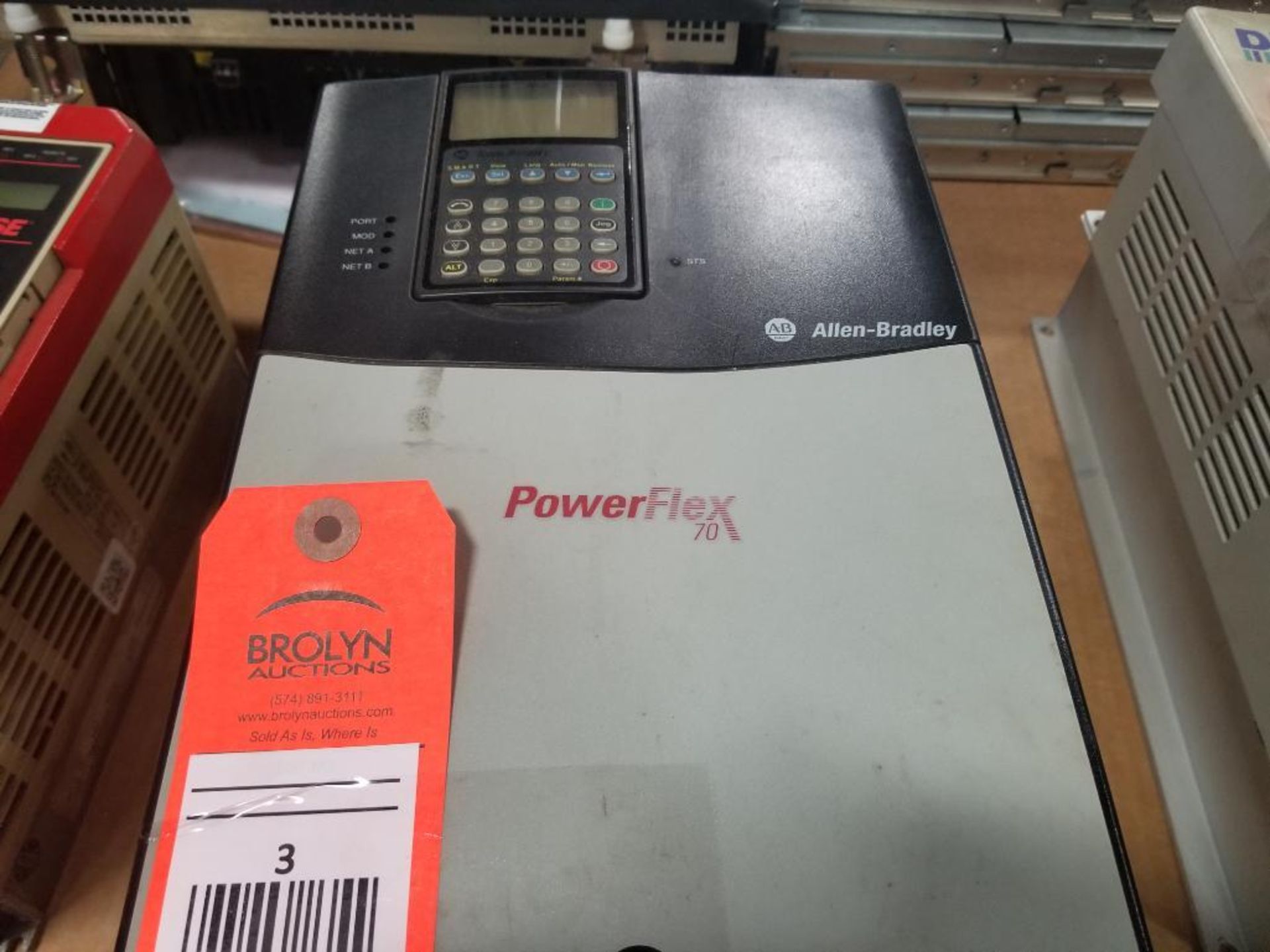 Allen Bradley PowerFlex 70 variable frequency drive. 20A-D-040-A-0-AYYANC0.