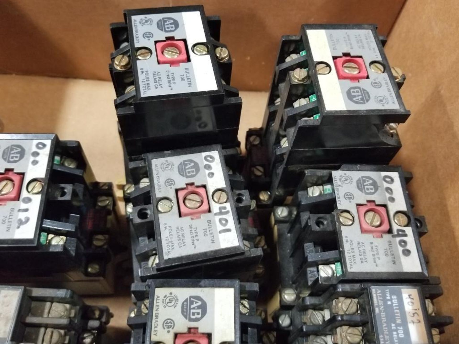 Assorted Allen Bradley contactors. - Image 2 of 7