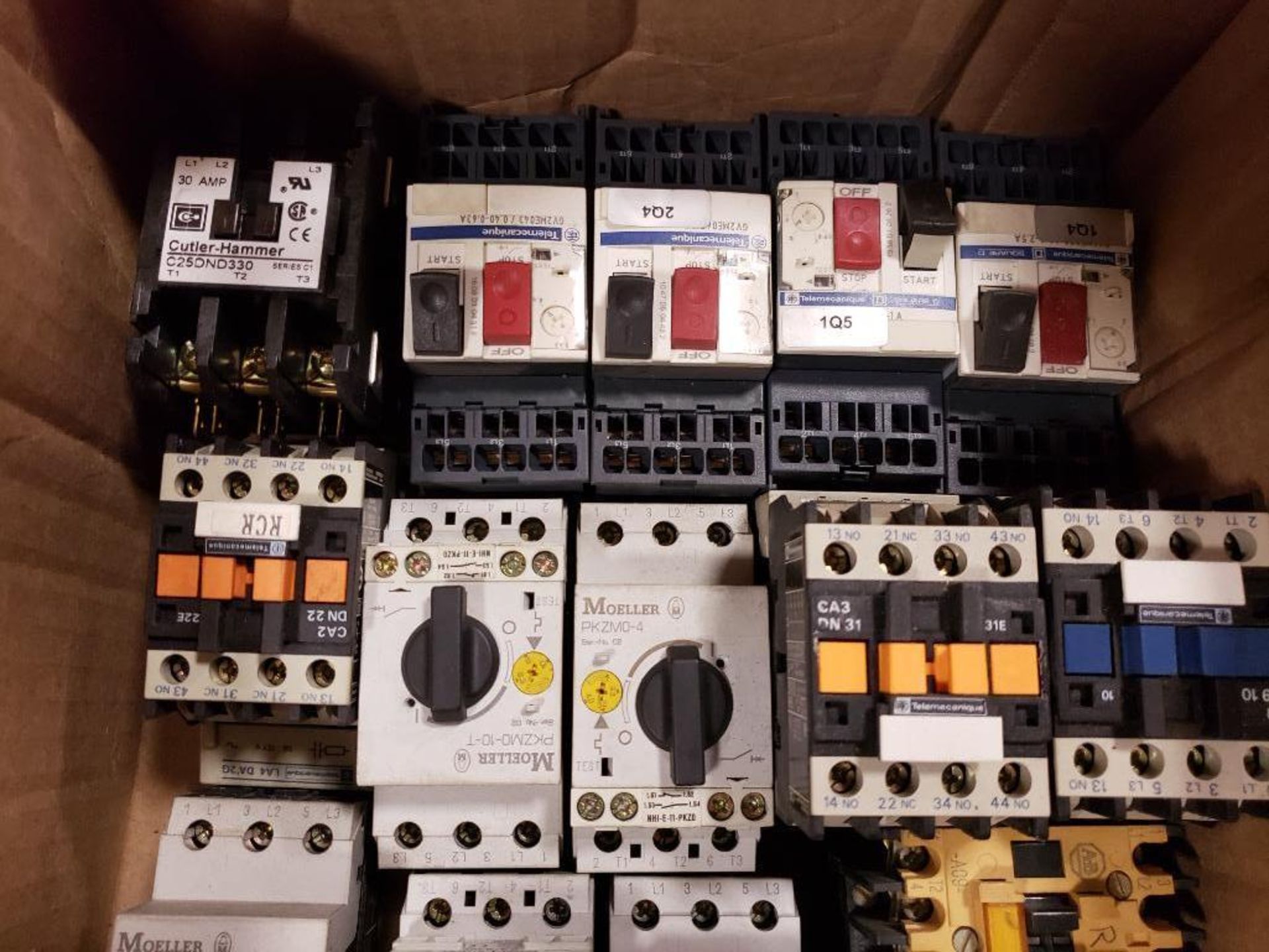 Assorted electrical contactor, motor starter. Moeller, Telemecanique, Allen Bradley. - Image 2 of 6