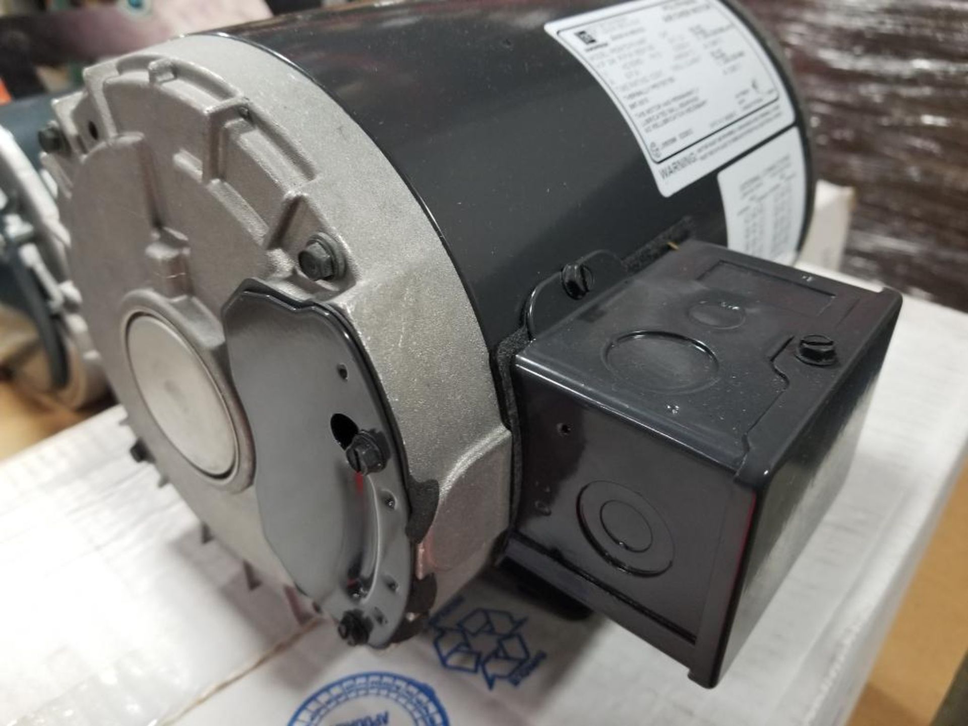 3/4HP Emerson P63SYDYK-3497 Polyphase air over motor. 3PH, 208-230/460V, 1140RPM. New. - Image 6 of 6