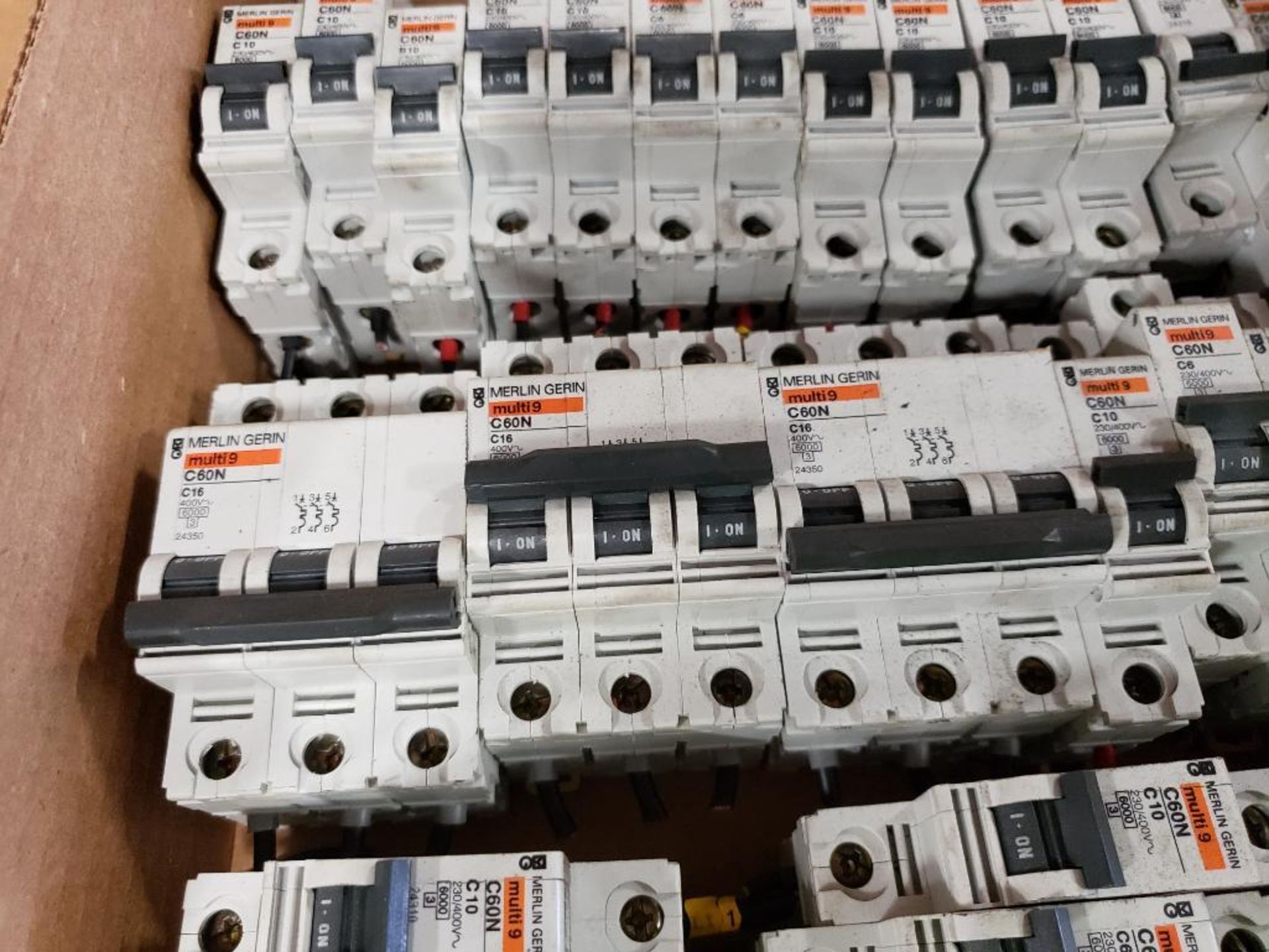 Large assortment of electrical. - Image 7 of 10