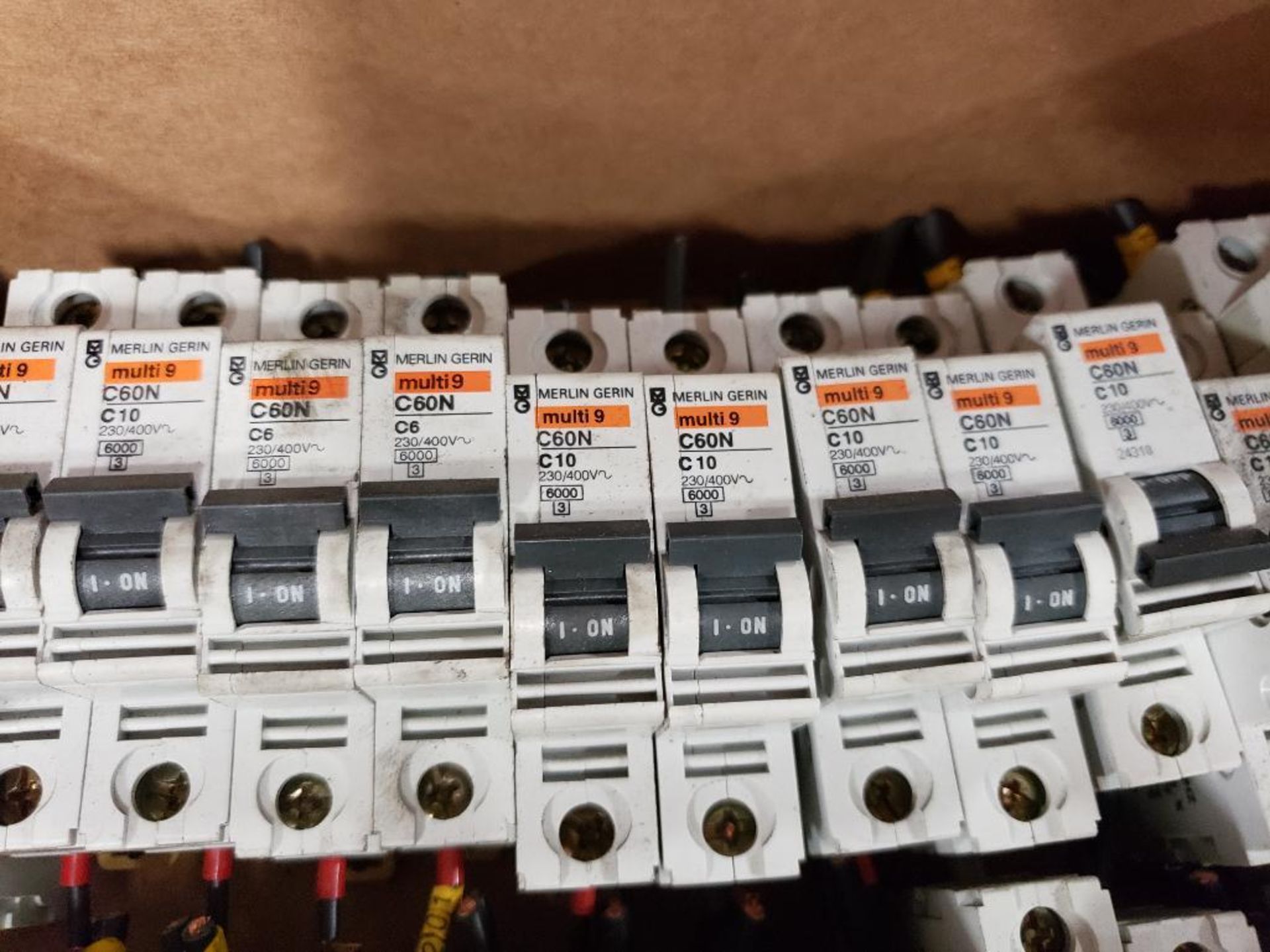 Large assortment of electrical. - Image 3 of 10