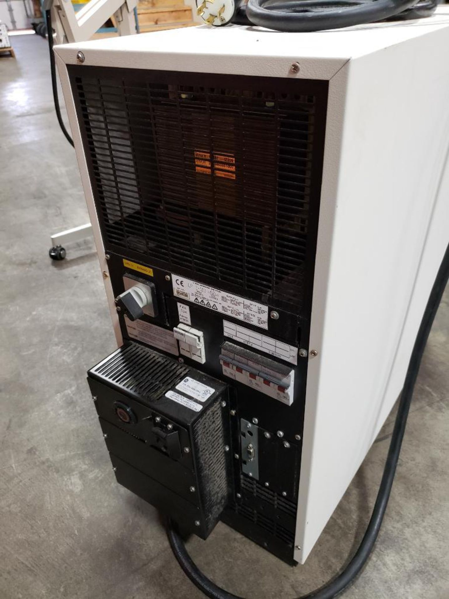 GE Digital Energy LP Series Uninterruptible power supply. LP5-11U. - Image 5 of 8