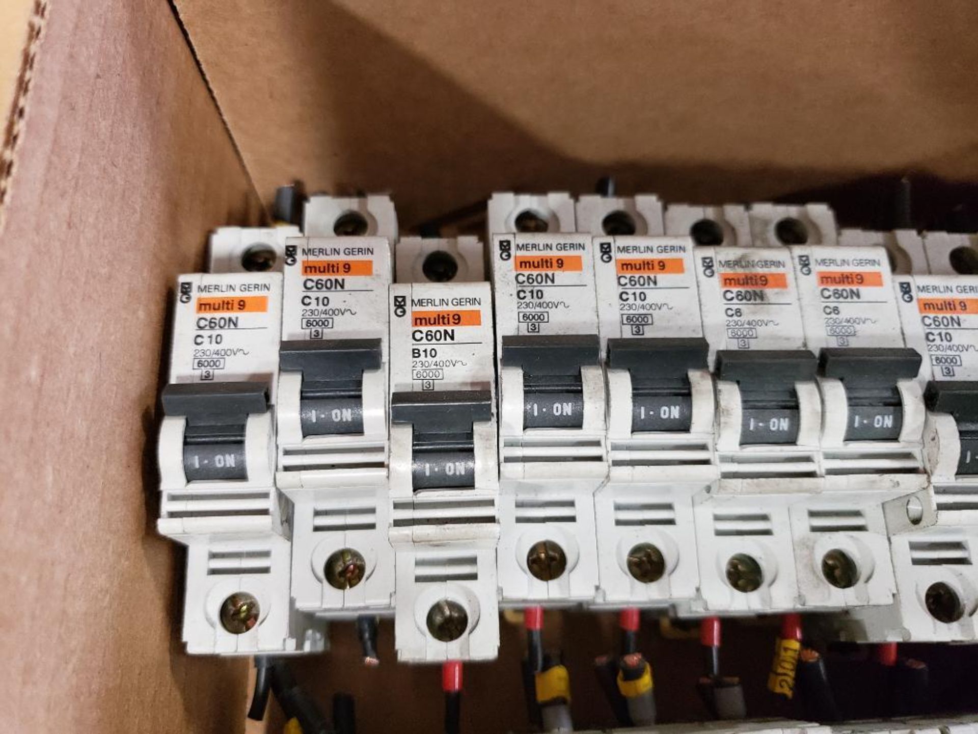 Large assortment of electrical. - Image 2 of 10