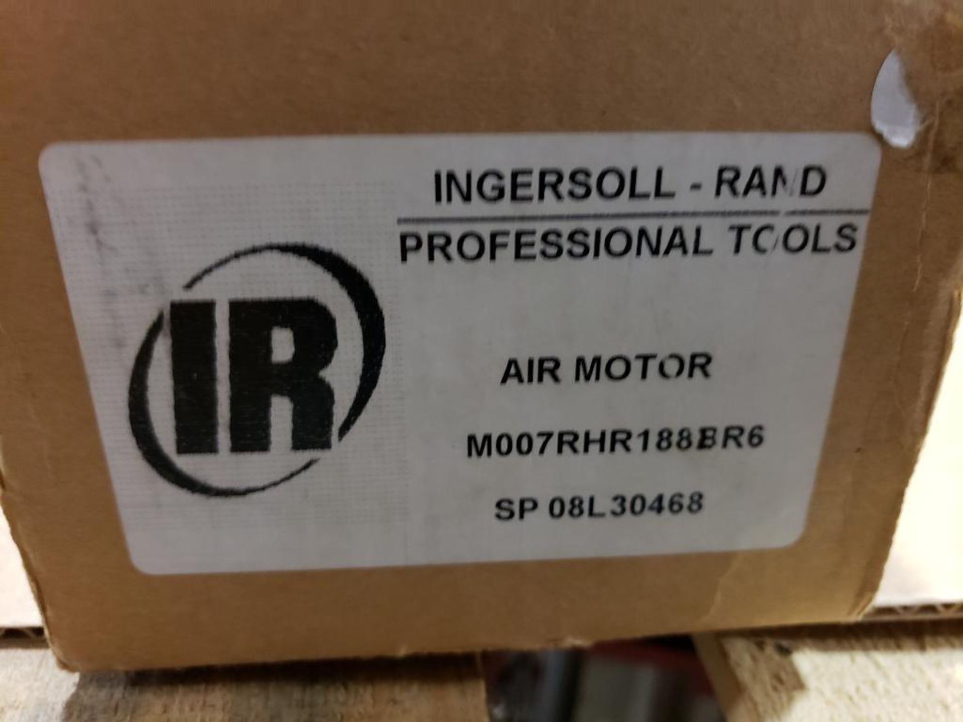 Ingersoll Rand Air Motor. M007RHR188R6. 103RPM, 224 FT. LBS. Max. New in box. - Image 2 of 5