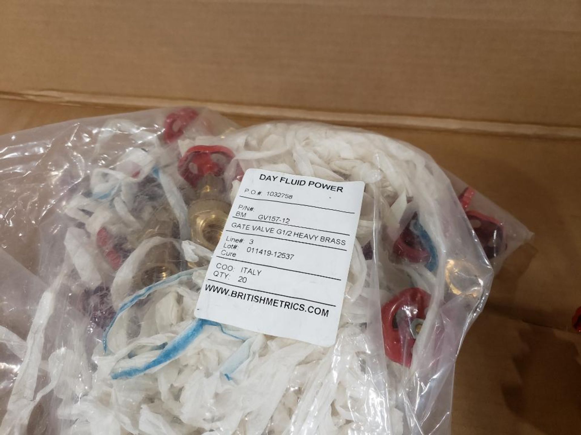 Day Fluid Power GV157-12 gate valves. New in package. - Image 4 of 5