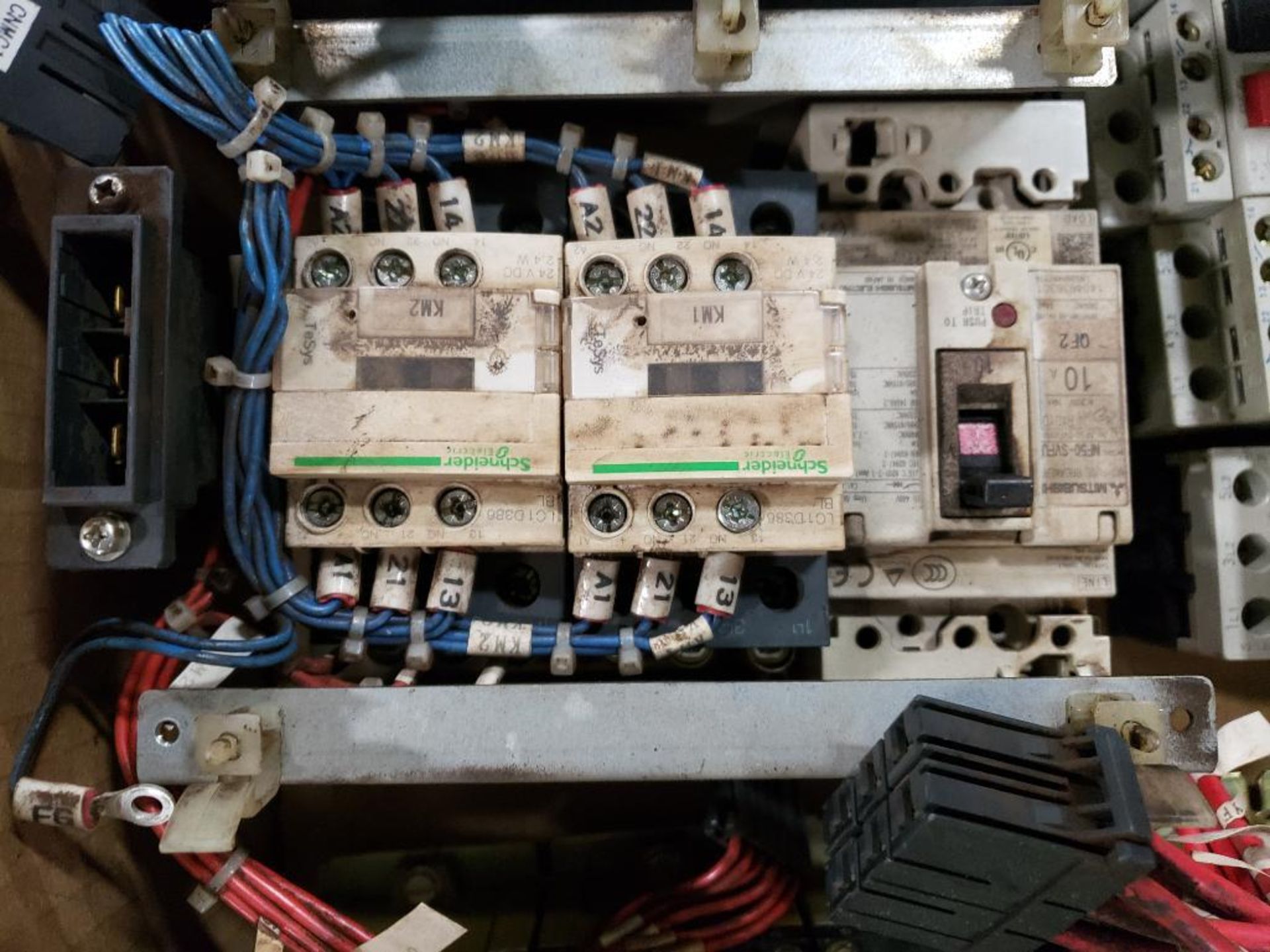 Large assortment of electrical. - Image 8 of 12