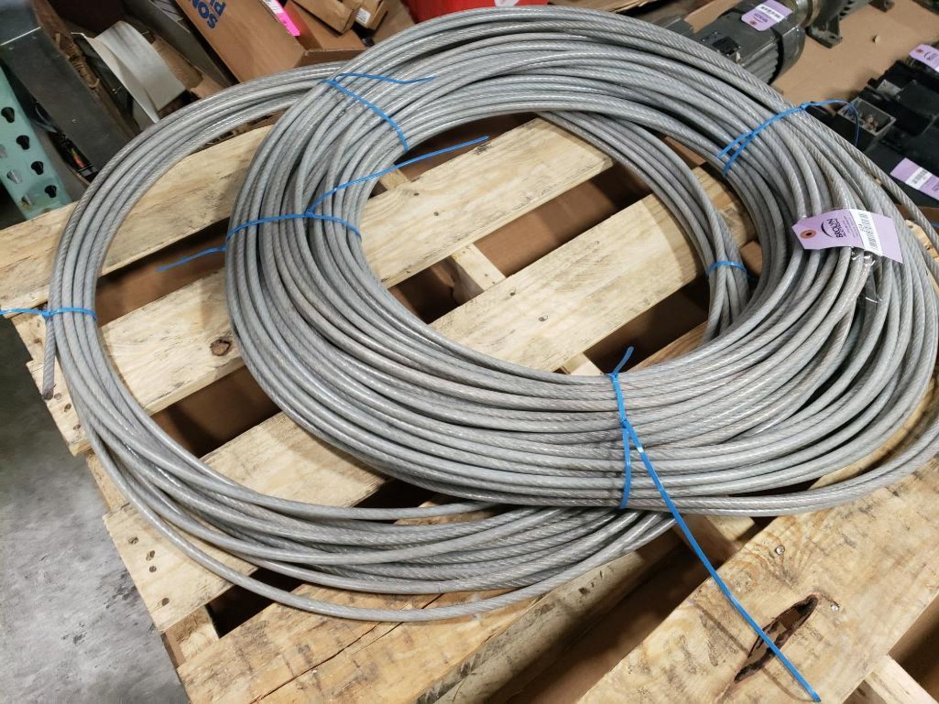 Pallet of coated wire rope. - Image 4 of 4