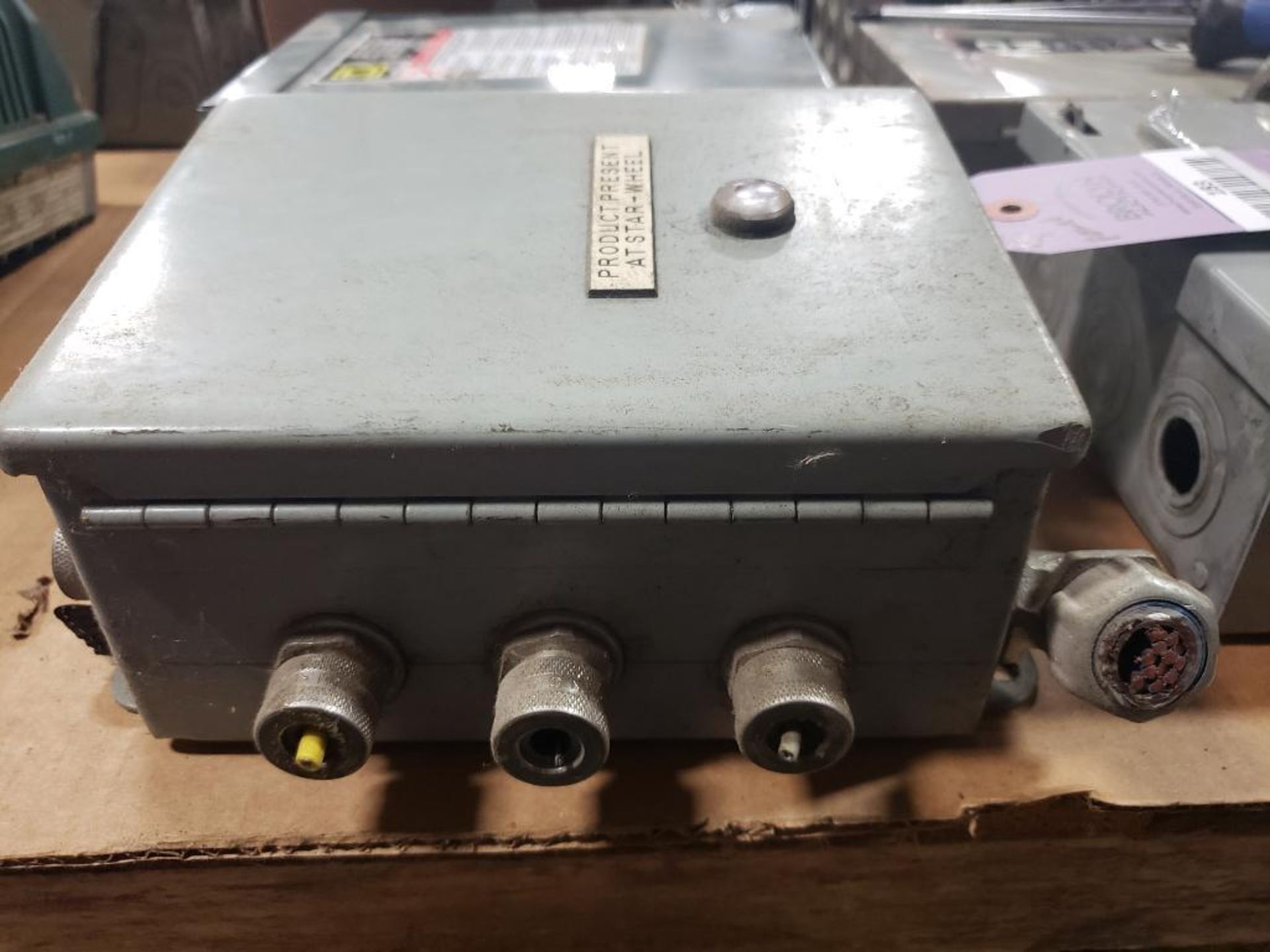 Qty 4 - Assorted electrical safety switch. GE, Siemens, Square-D. - Image 18 of 18