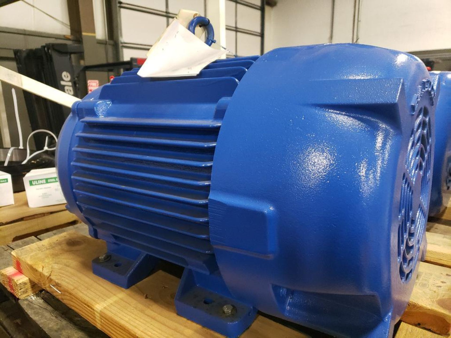 30HP Baldor Reliance 2013000110 SuperE severe duty XEX. 3PH, 575V, 3520RPM. New in box. - Image 2 of 8