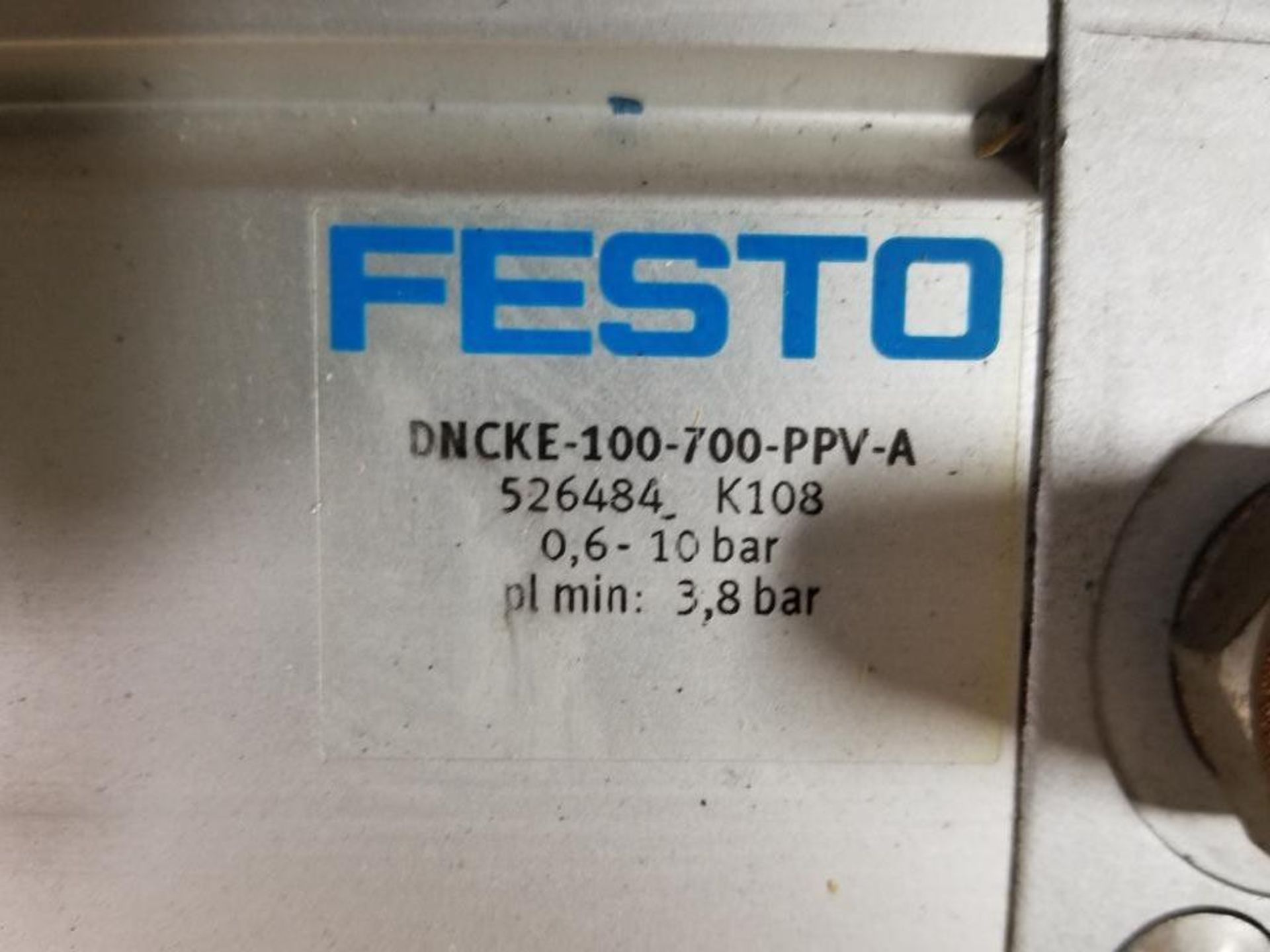 Festo DNCKE-100-700-PPV-A pneumatic cylinder. - Image 4 of 4