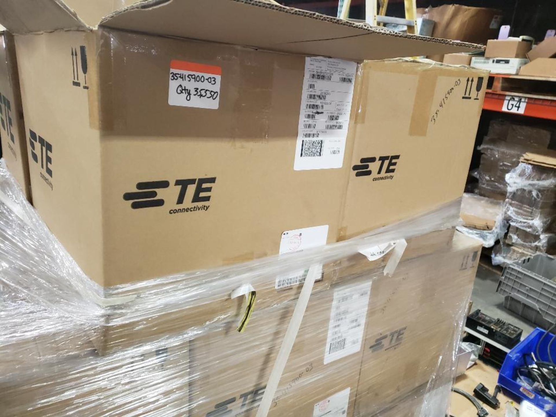 Qty 9000 - TE Connectivity part number 2213629-3. (4 bulk boxes of 9 reels) - Image 5 of 14