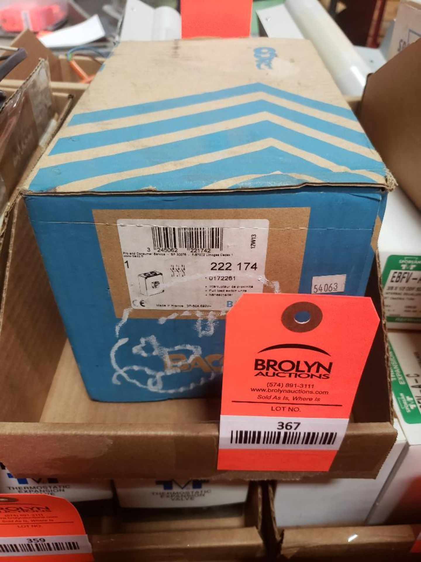 BACO 222-174 full load switch unit. 0172261. New in box.