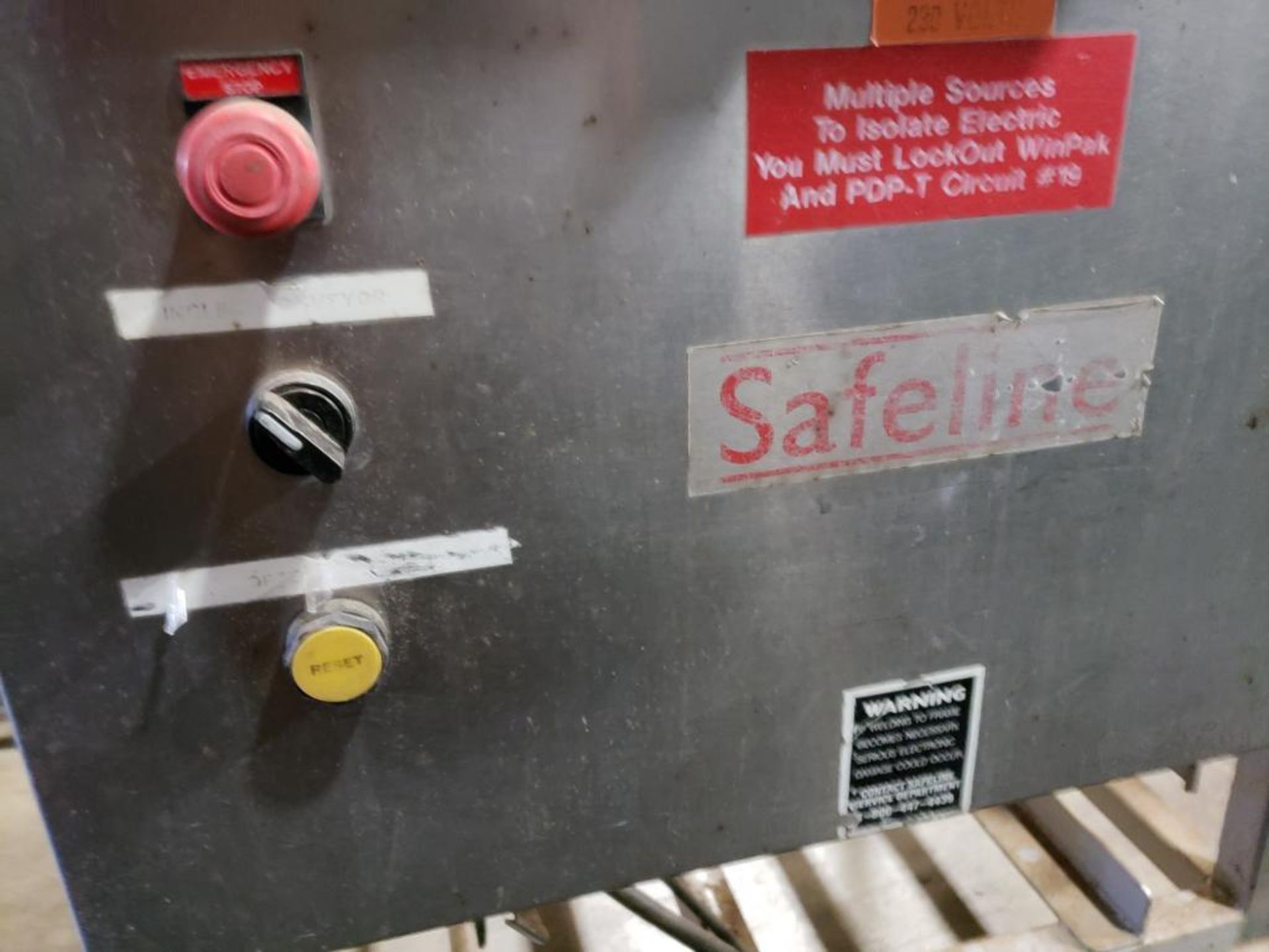 Include conveyor with Mettler Toledo Safeline metal detector machine. - Image 14 of 24