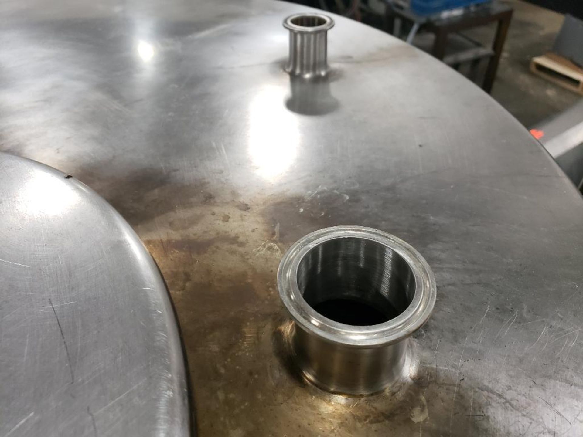 Approx 350 gallon Stainless steel holding tank. Approx dimensions 47in wide by 48in tall. - Image 9 of 12