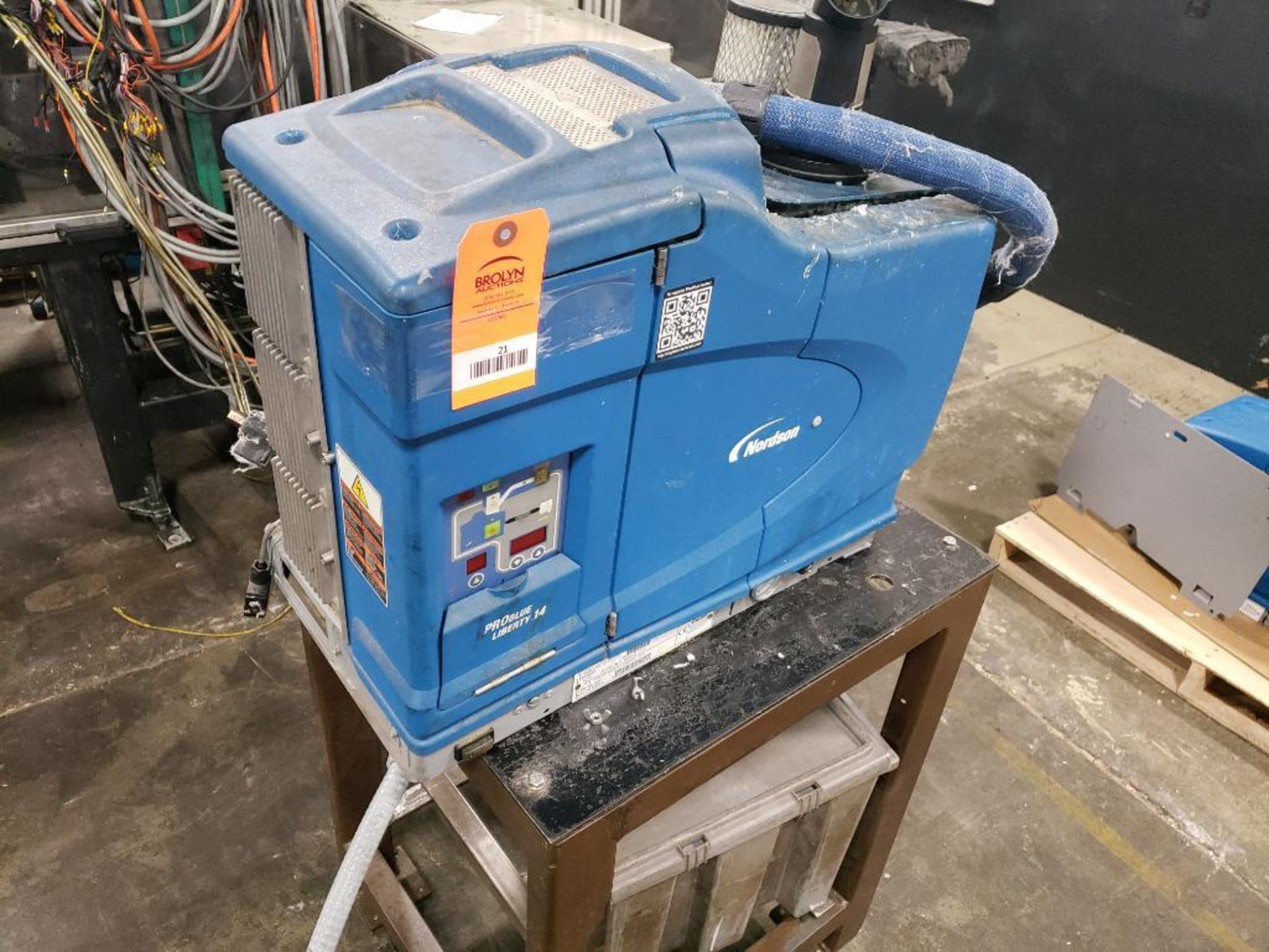 Nordson hot melt glue machine. Model Pro Blue Liberty 14.