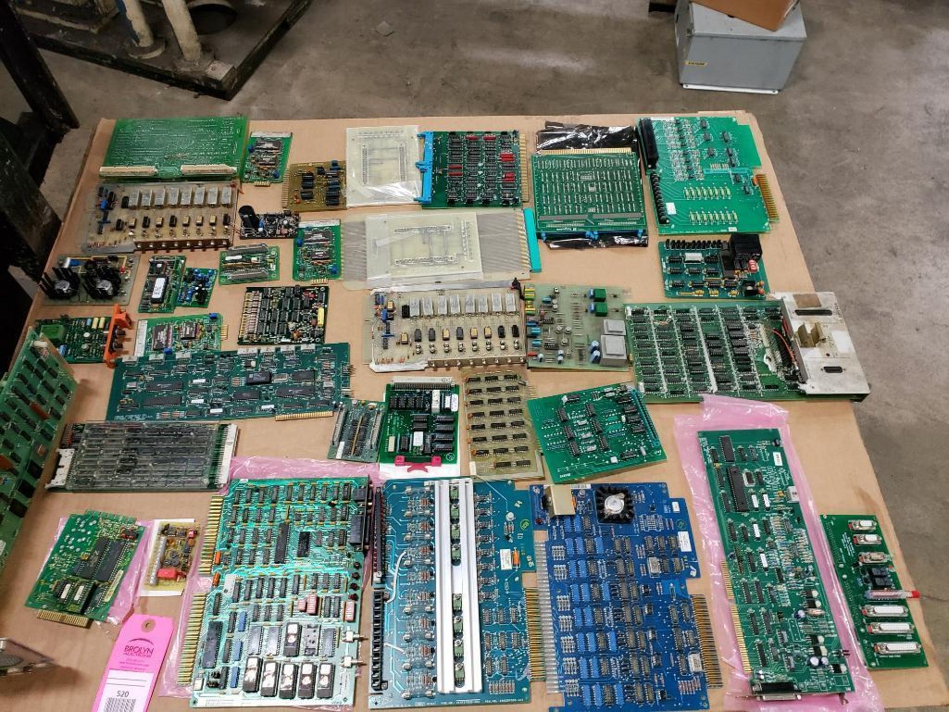 Pallet of assorted electrical control boards. - Image 2 of 94
