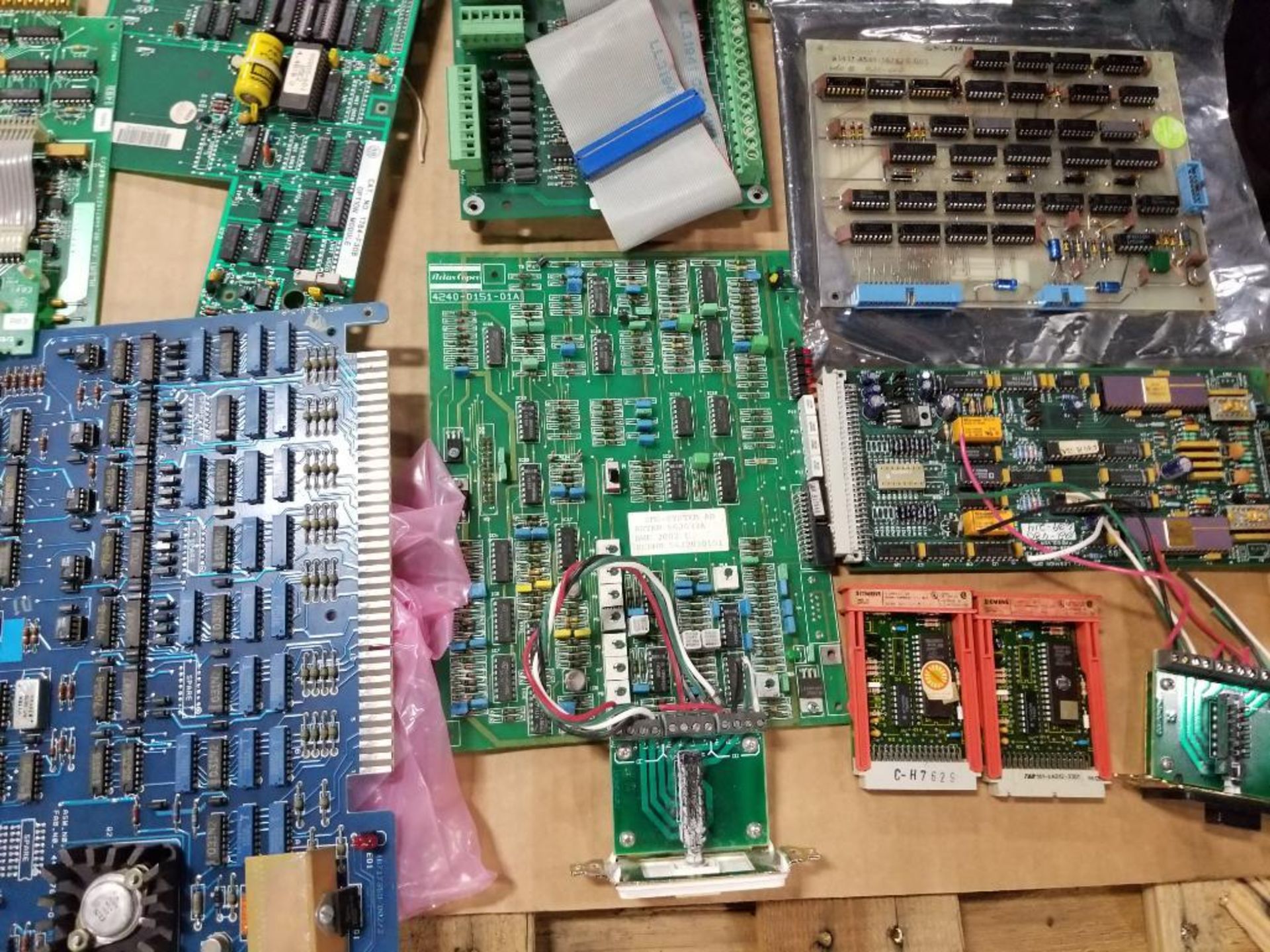 Pallet of assorted electrical control boards. - Image 74 of 76