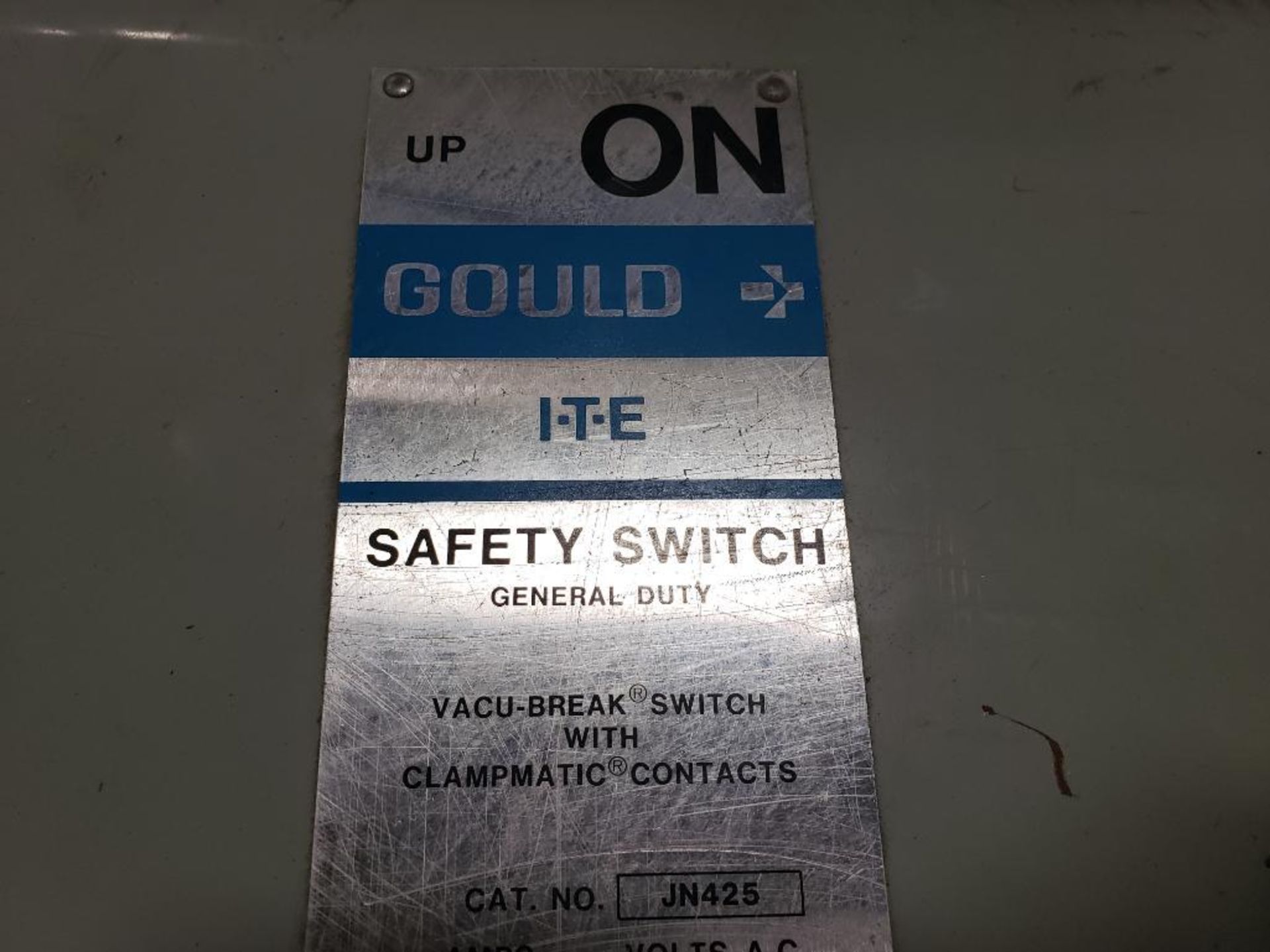 ITE Gould safety switch JN425 Vacu-Break switch with Clampmatic Contacts. 400AMP. - Image 6 of 26