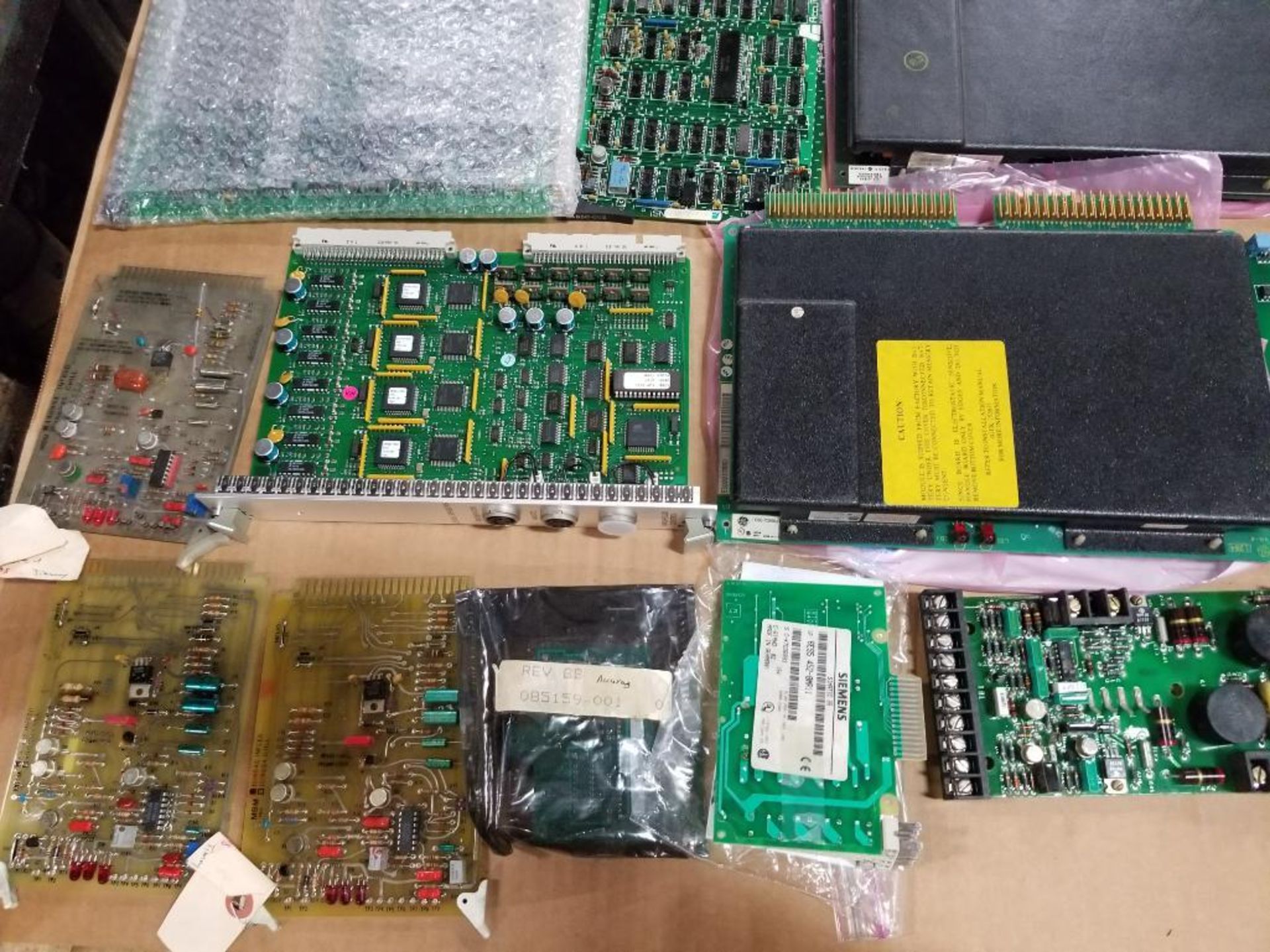 Pallet of assorted electrical control boards. - Image 9 of 74