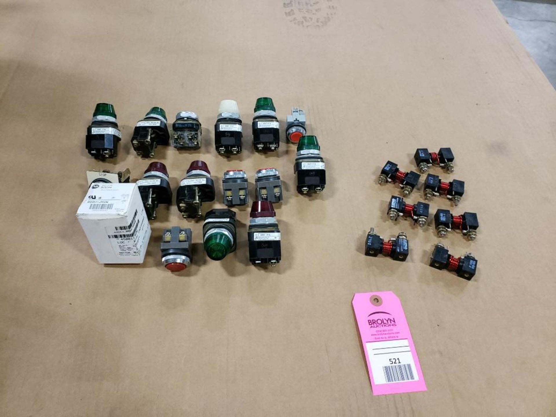 Assorted electrical buttons and relays. - Image 15 of 16