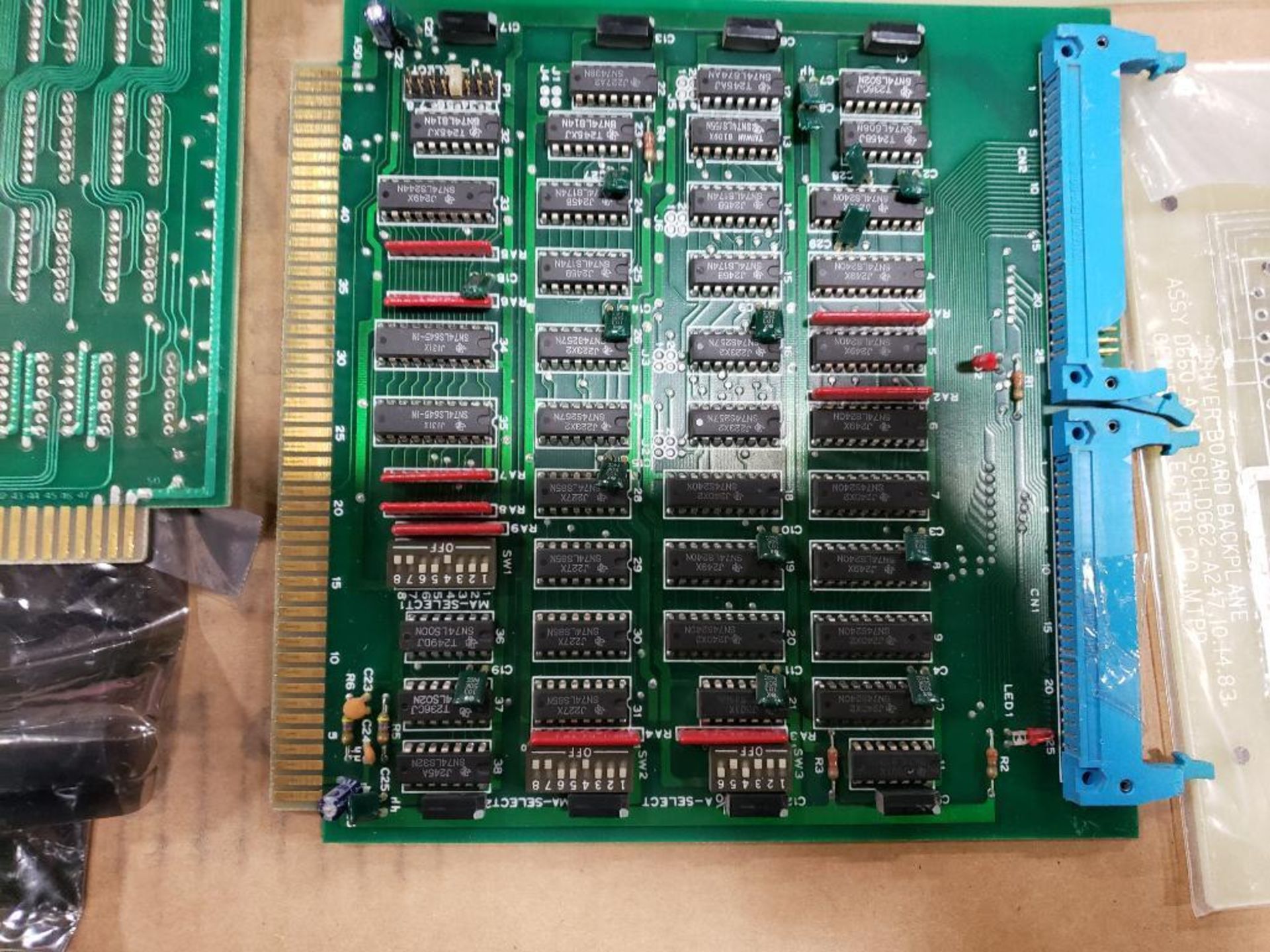 Pallet of assorted electrical control boards. - Image 66 of 94