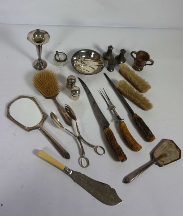 Assortment of silver and silver plate including a horn handled carving set, assorted condiments, a - Image 3 of 3