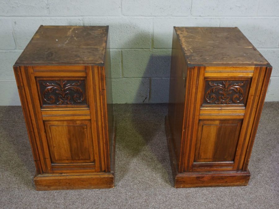 A pair of Edwardian desk pedestals, together with a table top vitrine cabinet (3) - Image 3 of 5