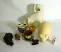 A selection of assorted novelty ceramics, including four china pigs, a hippo and other items (10)