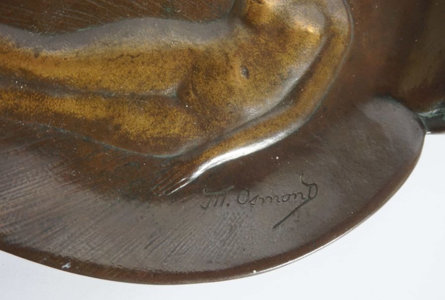 Maurice Osmond, French (1875 - ?),  An Art Deco Bronze Dish, depicting Pan and Syrinx, on a Lily - Image 5 of 5