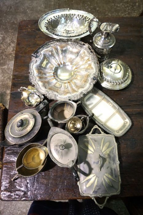 Assorted silver plate including two breadbaskets and a tea set (a lot).