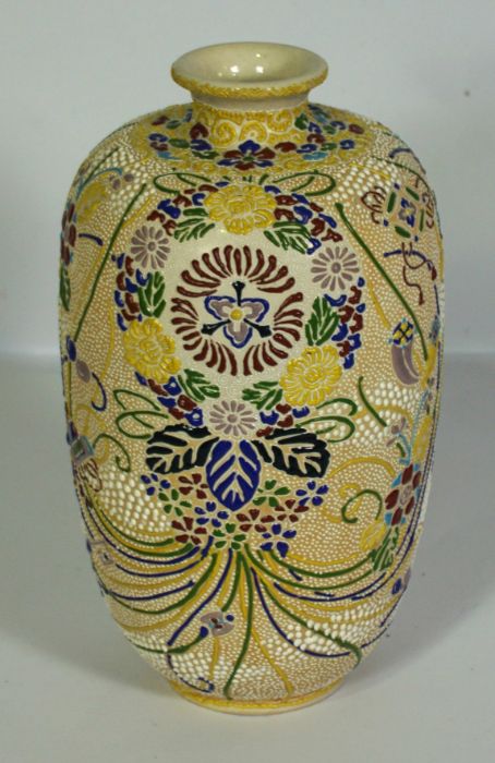 A Japanese stoneware bottle vase, with speckled enamel decoration, 20th century,  in enamel - Image 2 of 3