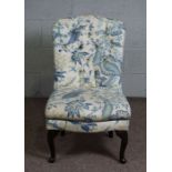 A modern button upholstered nursing chair, 82cm high