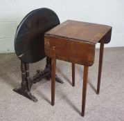 A small provincial oak folding occasional table, late 17th or early 18th century, with an oval