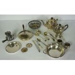 A quantity of silver plated table ware, including a small Argyll, various covered dishes, trays