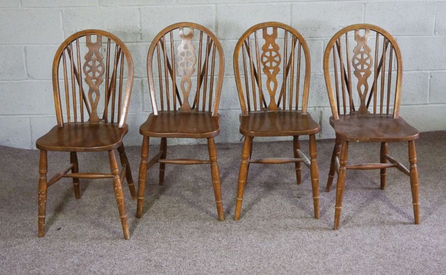 A small kitchen table, wheel backed chairs and a rocking chair. - Image 4 of 5