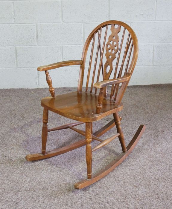 A small kitchen table, wheel backed chairs and a rocking chair. - Image 5 of 5