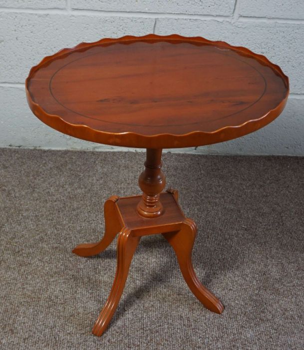 A small French style dressing stool, a reproduction yew veneered side table and a folding luggage - Image 4 of 7