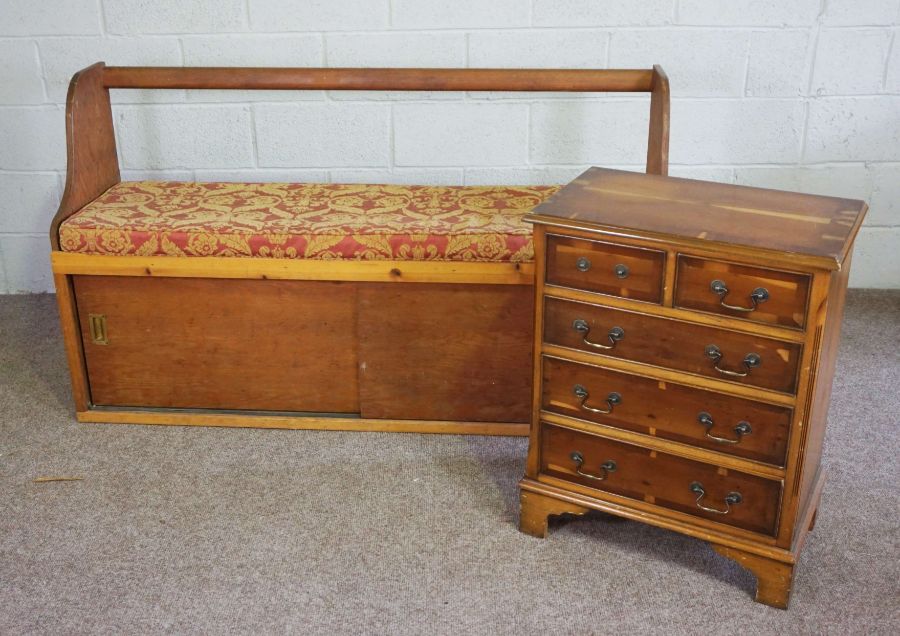 A modern provincial pine settle, with box seat and sliding cabinet doors under, 92cm high, 157cm - Image 7 of 7